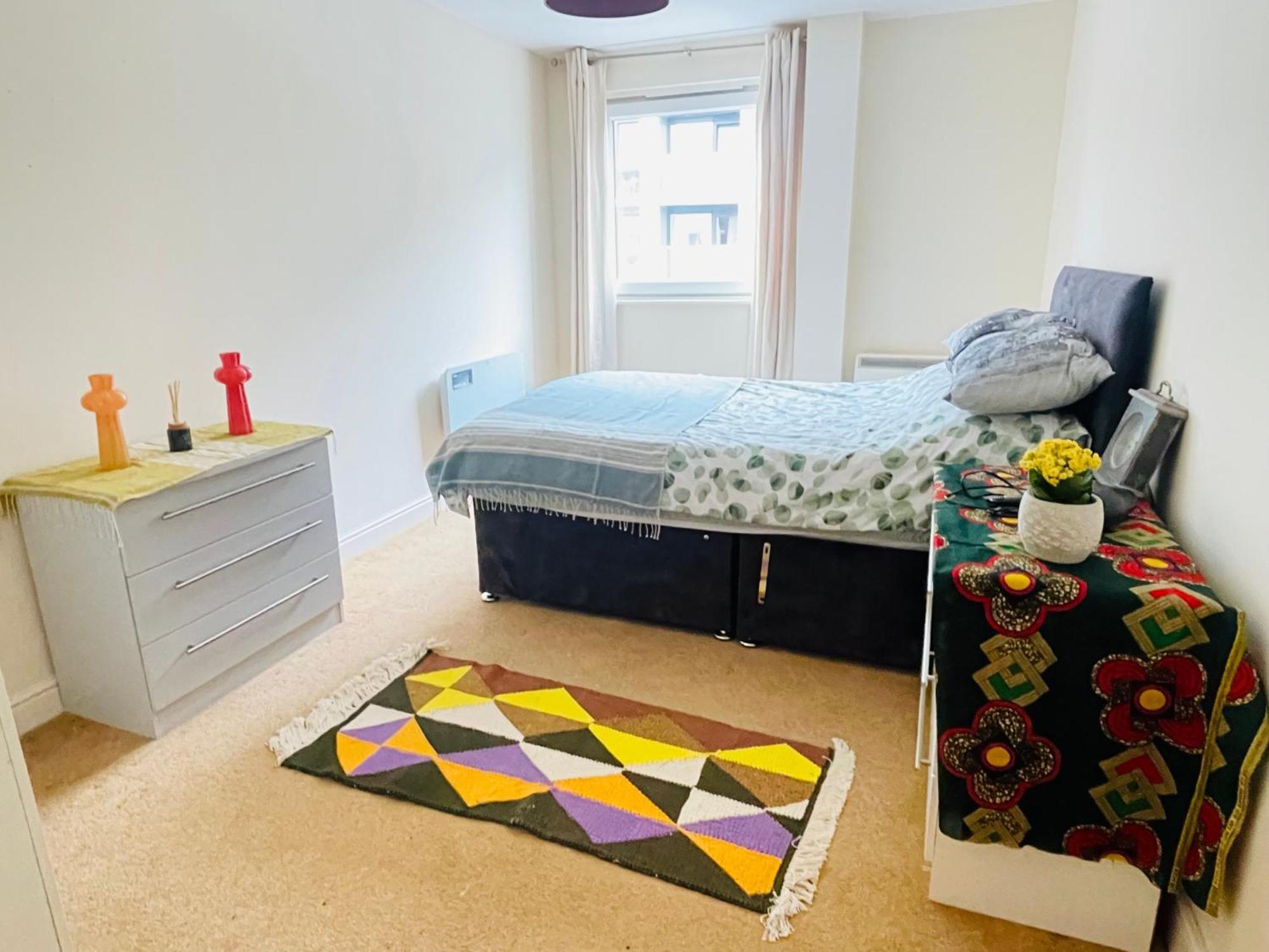 Bright Fun Relaxing Apartment In The Heart Of Epsom Eksteriør billede