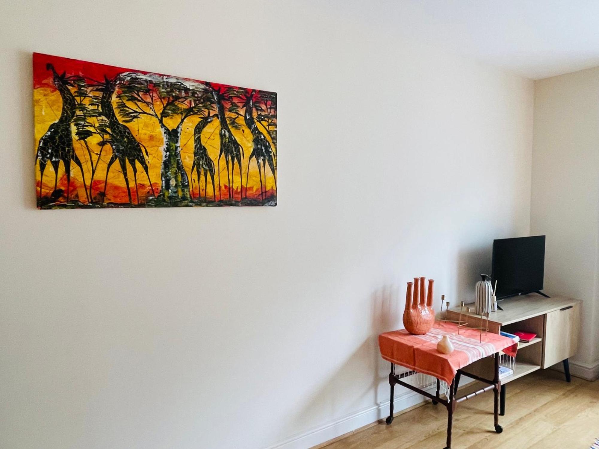 Bright Fun Relaxing Apartment In The Heart Of Epsom Eksteriør billede